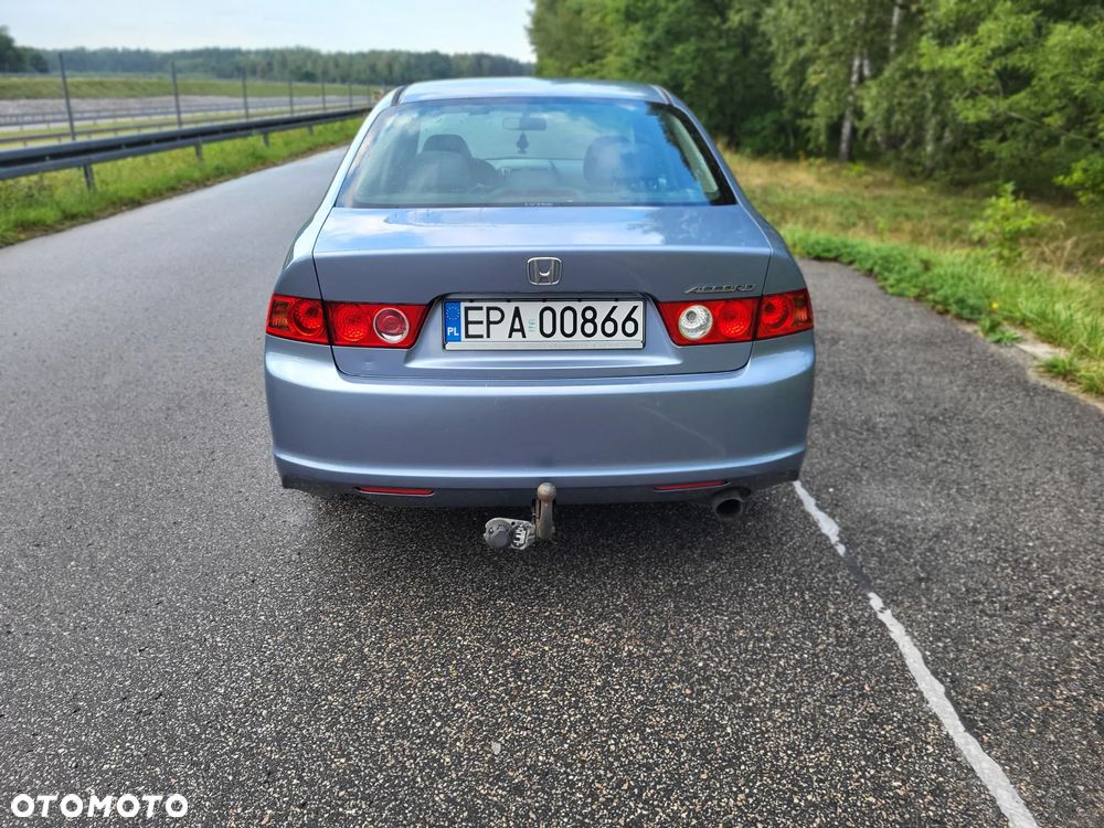 Honda Accord - 4