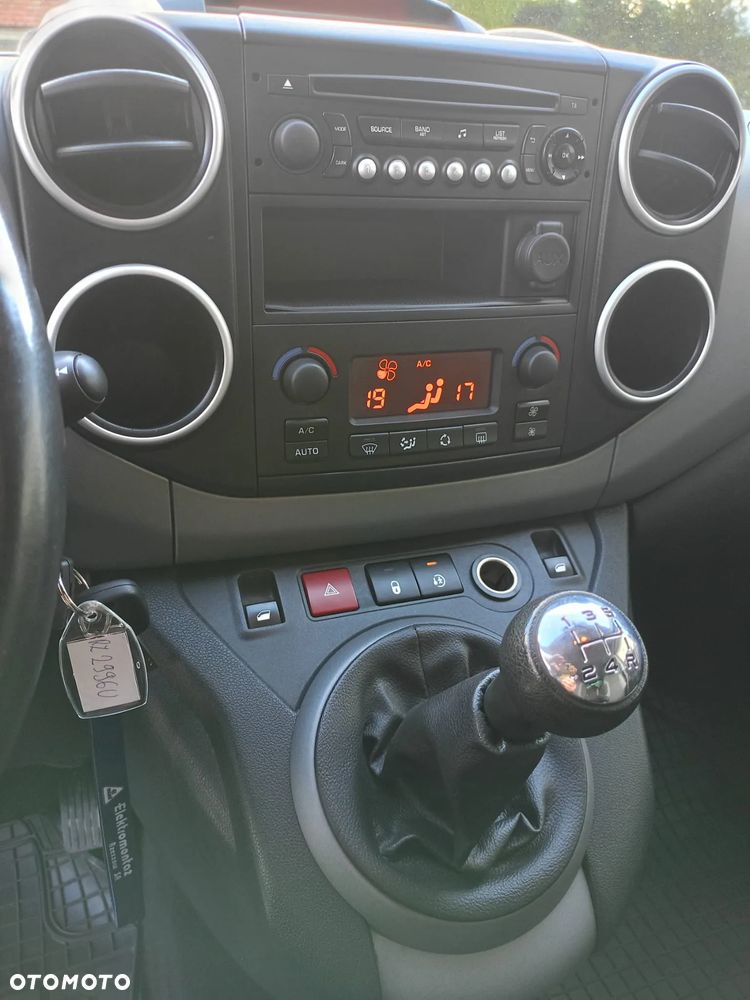 Peugeot Partner 1.6 BlueHDi Active - 13