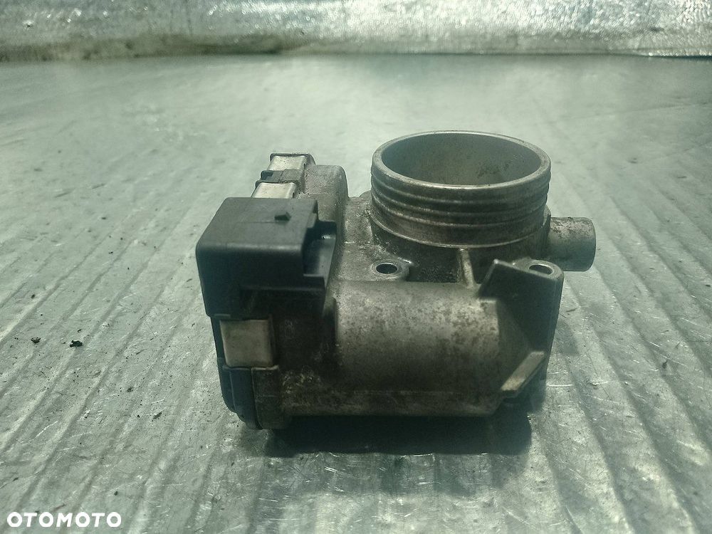 PRZEPUSTNICA PEUGEOT 206 CC 1.6 - 5