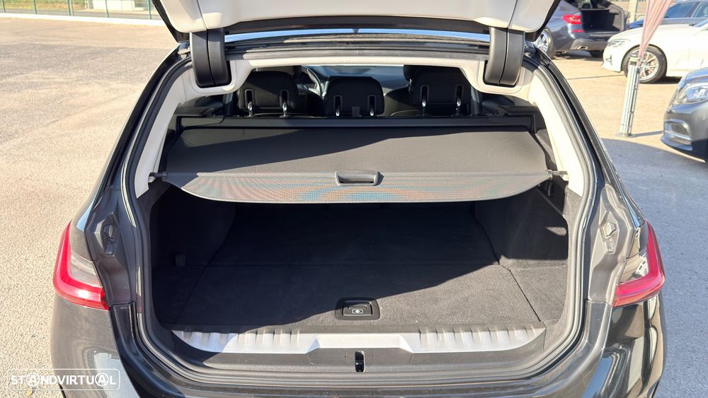 BMW 330 e Corporate Edition Auto - 9