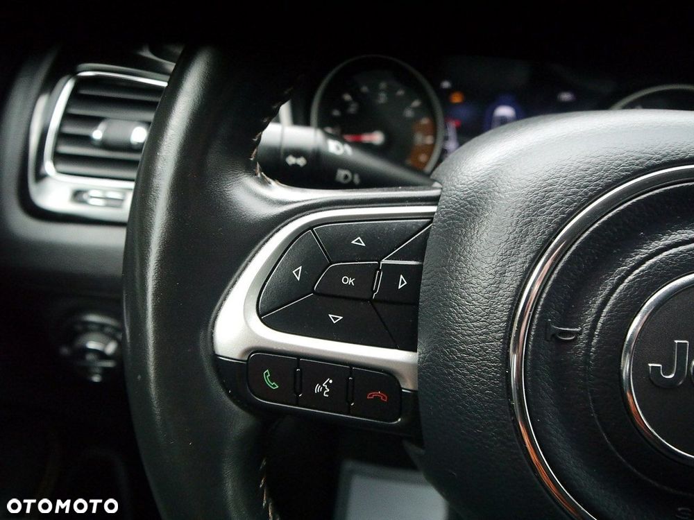 Jeep Compass 2.0 MultiJet Active Drive Automatik Limited - 31