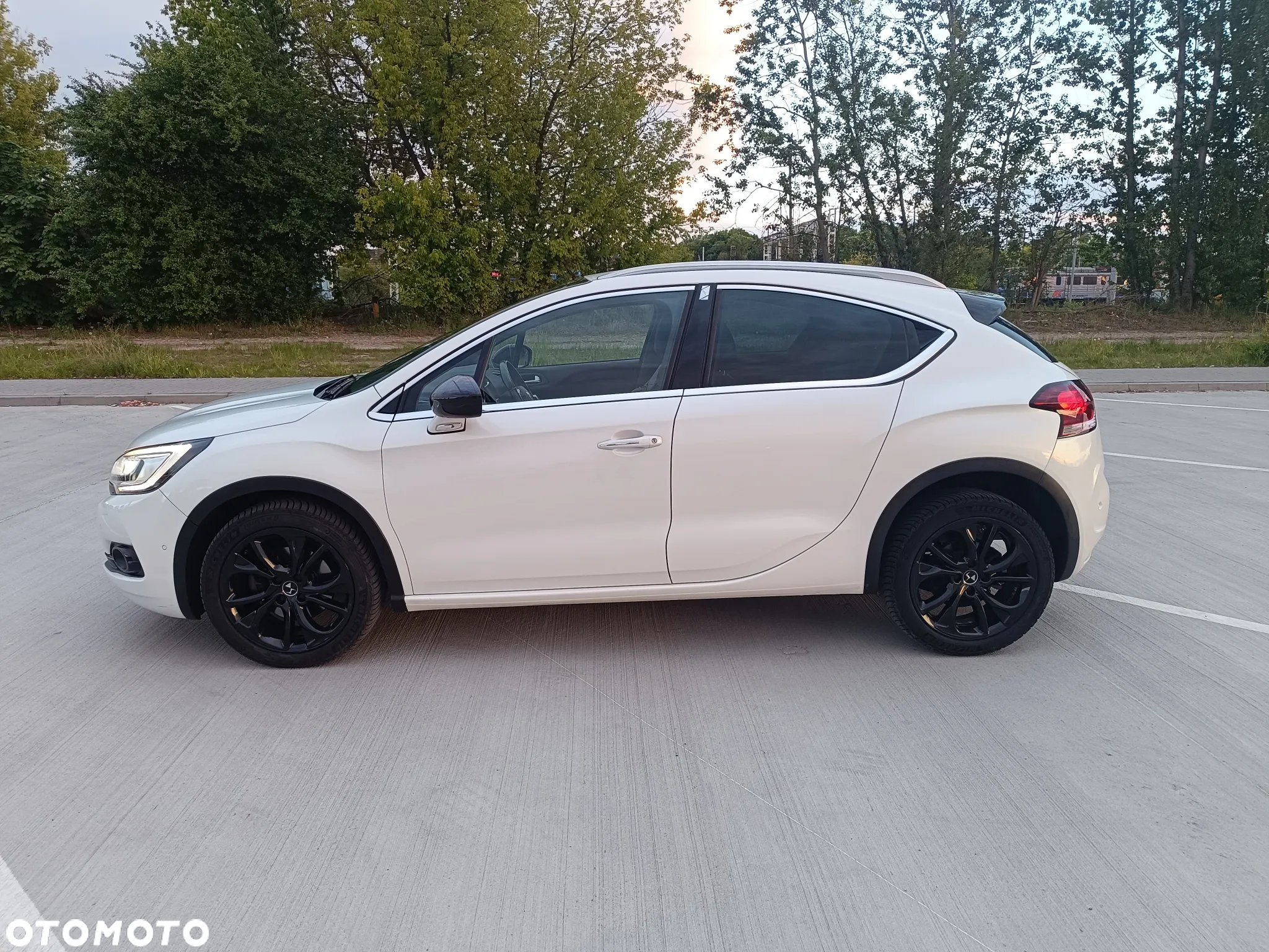 DS Automobiles DS 4 - 8