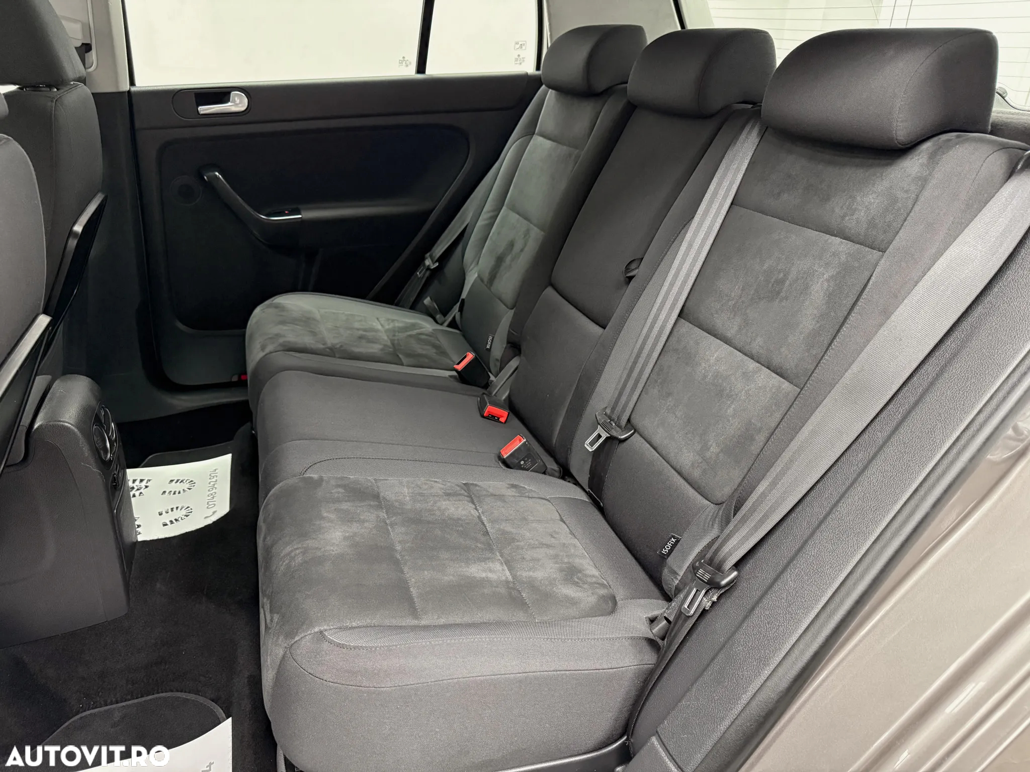 Volkswagen Golf Plus 1.4 TSI Highline - 18