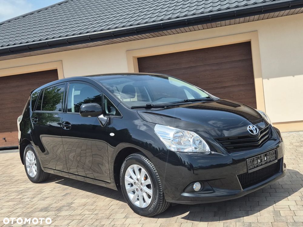 Toyota Verso 1.8 7-Sitzer Executive - 2