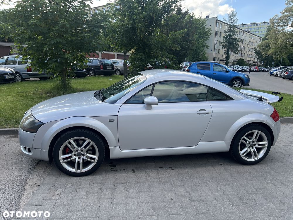 Audi TT Coupé - 3