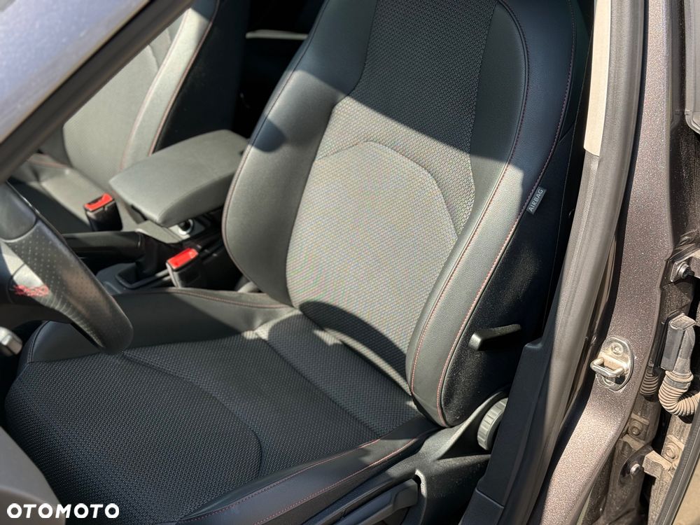 Seat Leon 1.4 TSI FR S&S DSG - 12