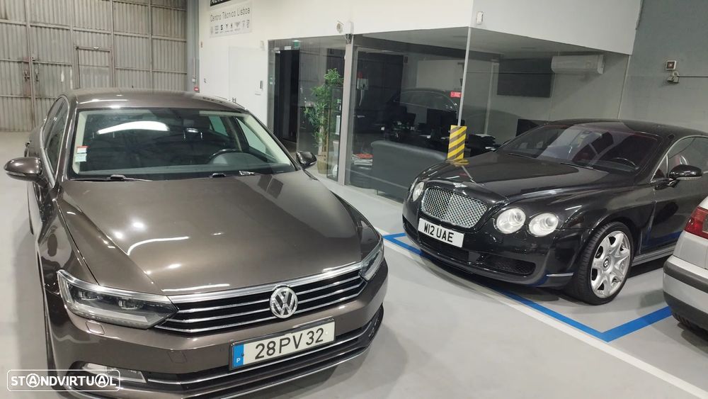 VW Passat 2.0 TDI R-Line DSG 4Motion - 15