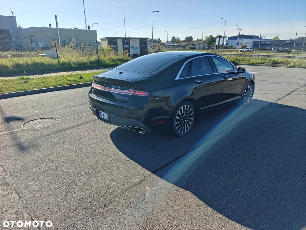 Lincoln MKZ - 5