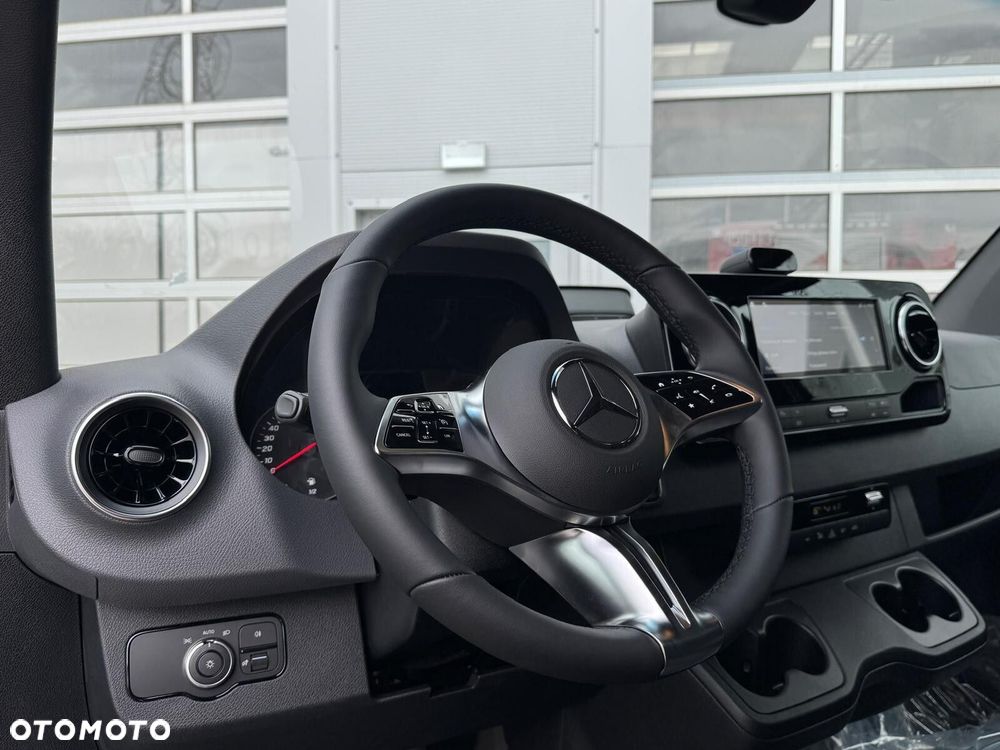 Mercedes-Benz Sprinter Furgon 317 cdi L3H2 - 15