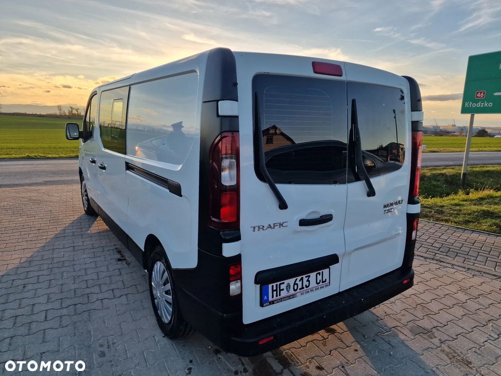 Renault Trafic - 15
