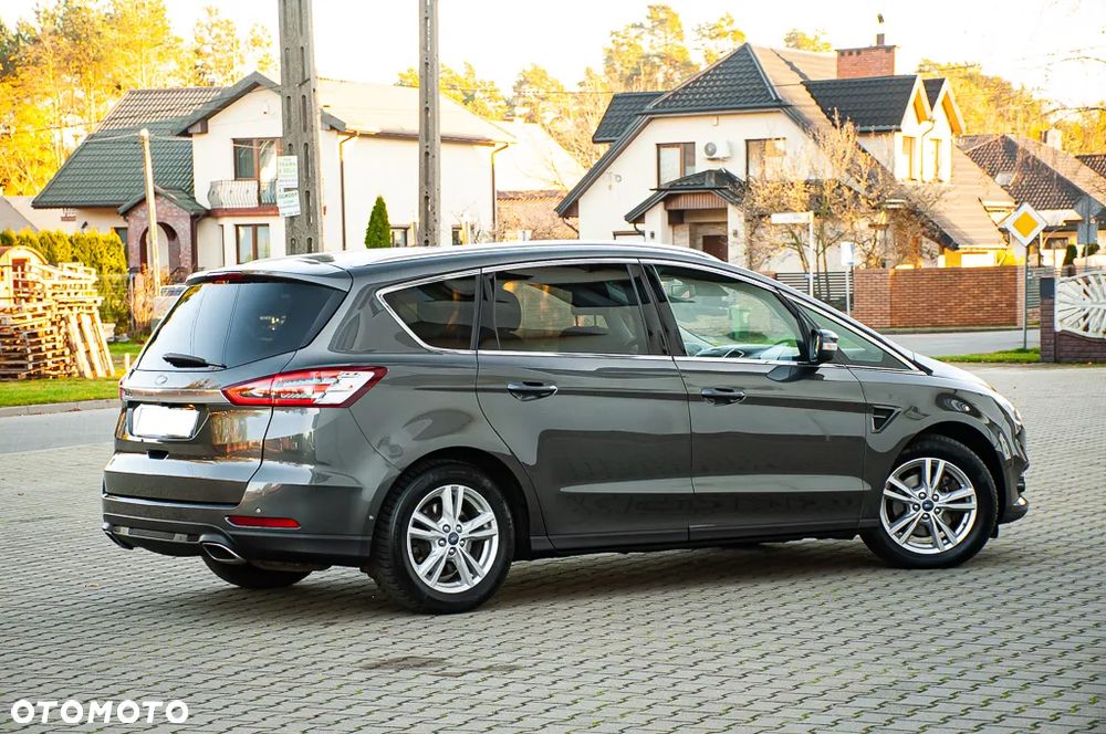 Ford S-Max 2.0 TDCi Titanium PowerShift - 13