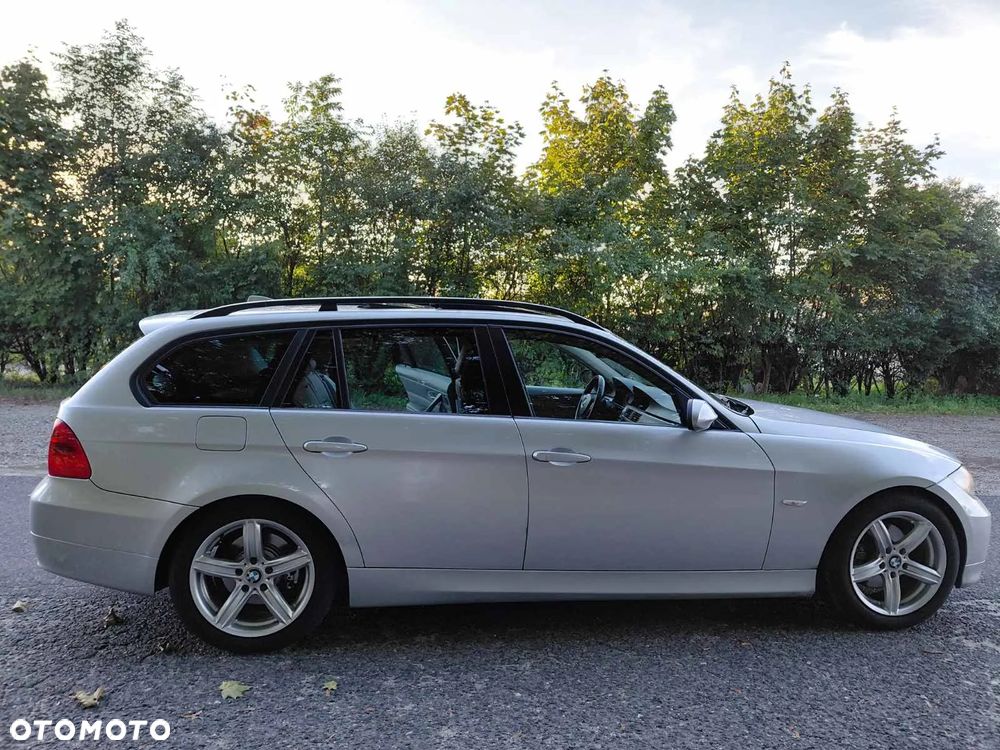 BMW Seria 3 320d DPF - 6
