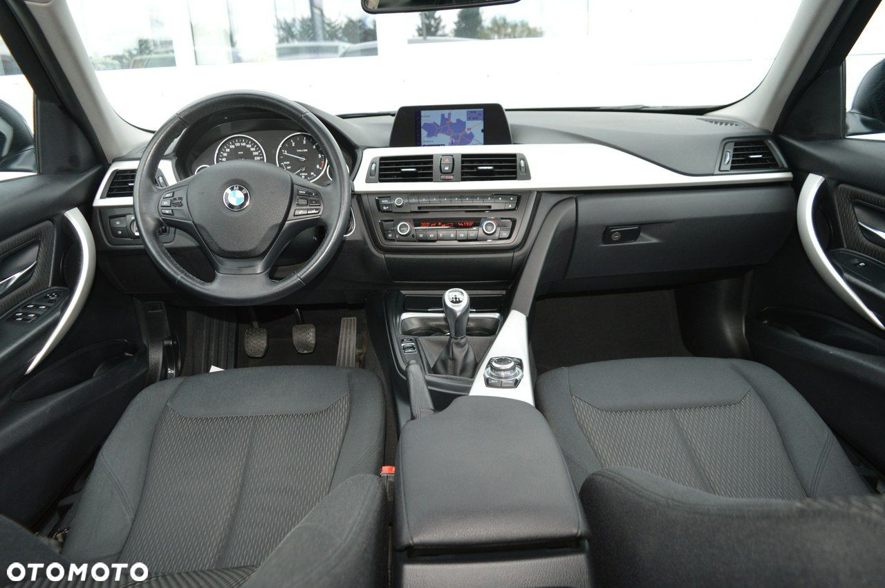 BMW Seria 3 316d EU6 - 2