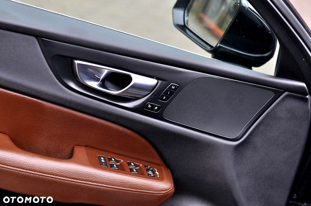 Volvo V60 T5 GPF Inscription - 39