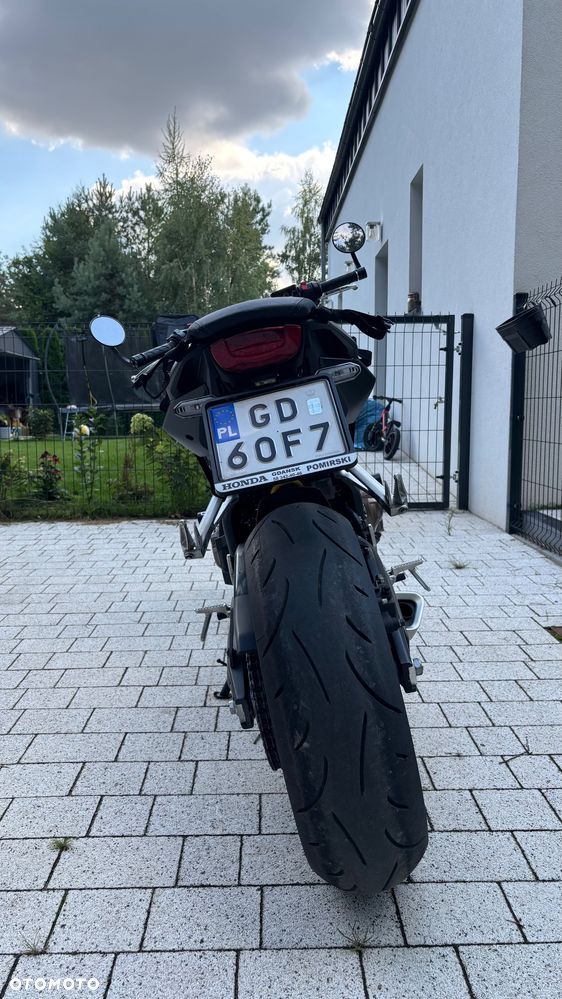 Honda CB - 3
