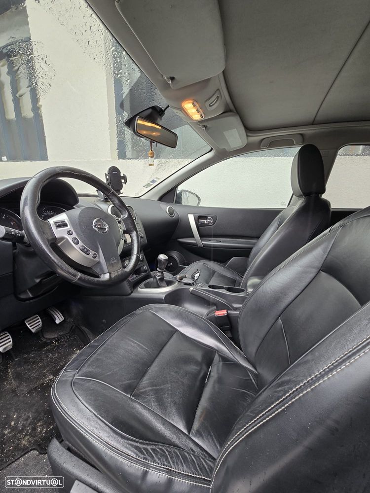 Nissan Qashqai 1.6 dCi Tekna Premium 18 - 2