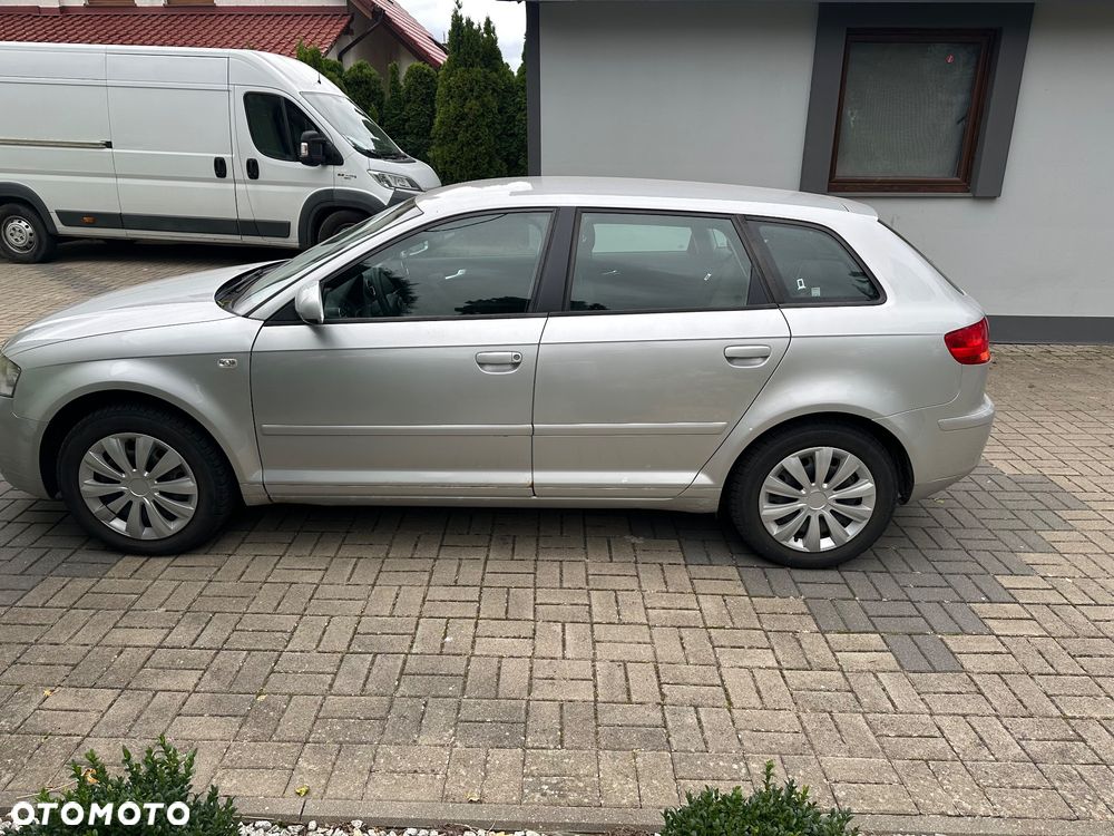 Audi A3 Sportback - 5
