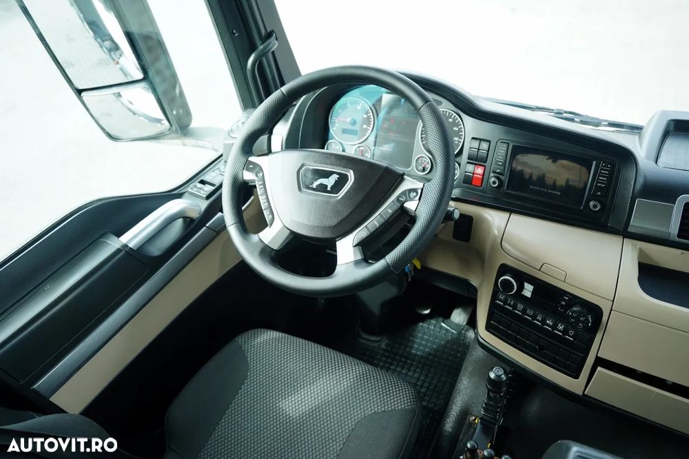 MAN TGS 35.420 / 8X4 / BASCULĂ CU 2 LATE - 6 M / LATERALĂ HIDROBRATĂ / BORDMATIC / VINCENT / EURO 6 - 31