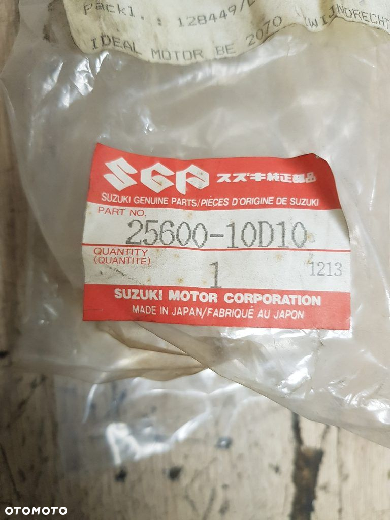 Dźwignia zmiany biegów Suzuki GSF 600 Bandit  25600-10D10 - 2