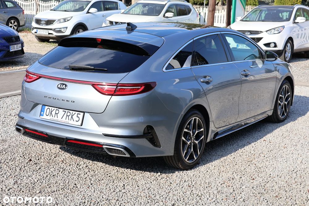 Kia ProCeed 1.5 T-GDI DCT7 OPF GT LINE - 4