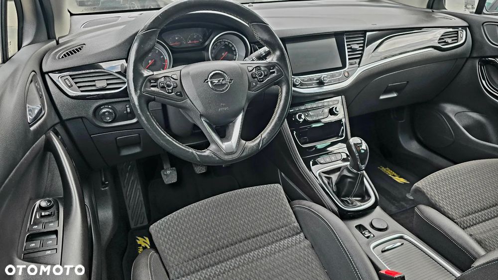Opel Astra 1.4 Turbo Start/Stop Dynamic - 18