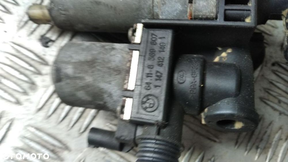 ELEKTROZAWÓR WODY BMW E46 64118569807 - 5