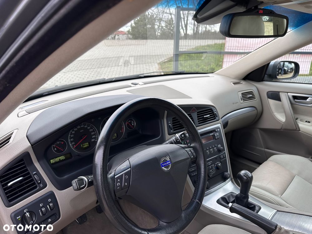 Volvo S60 2.4D Momentum - 13