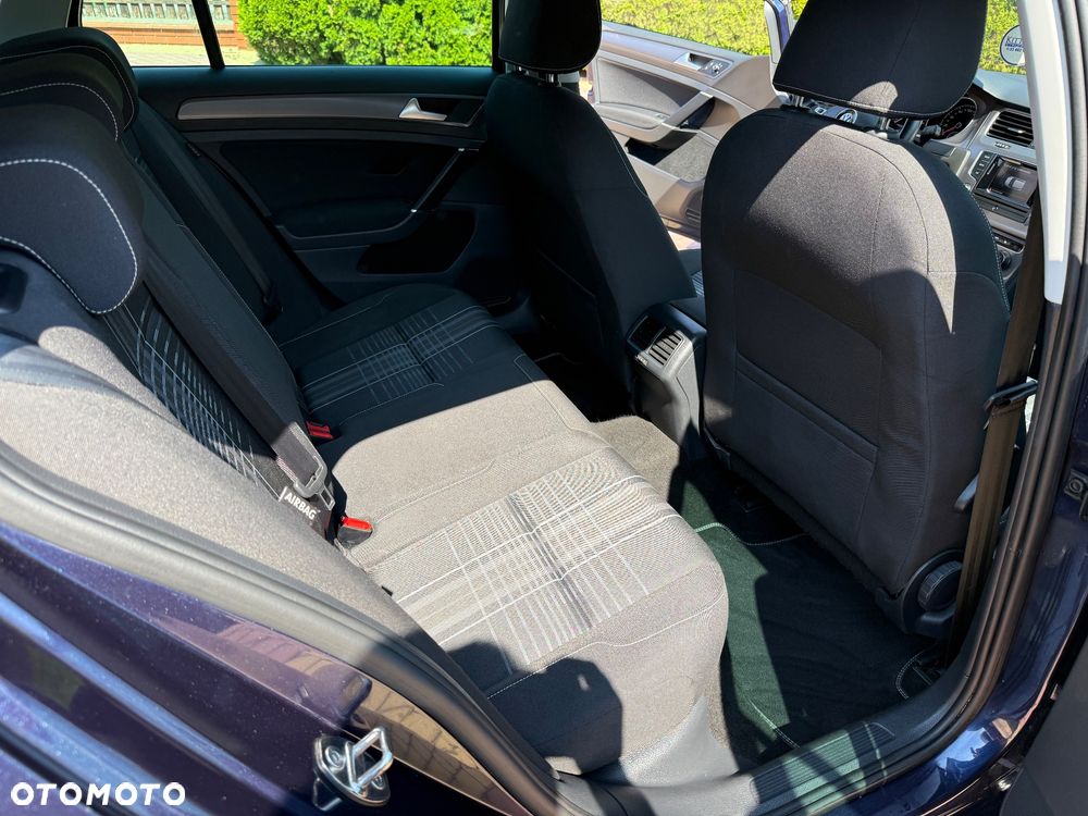Volkswagen Golf 1.2 TSI BlueMotion Technology Lounge - 29