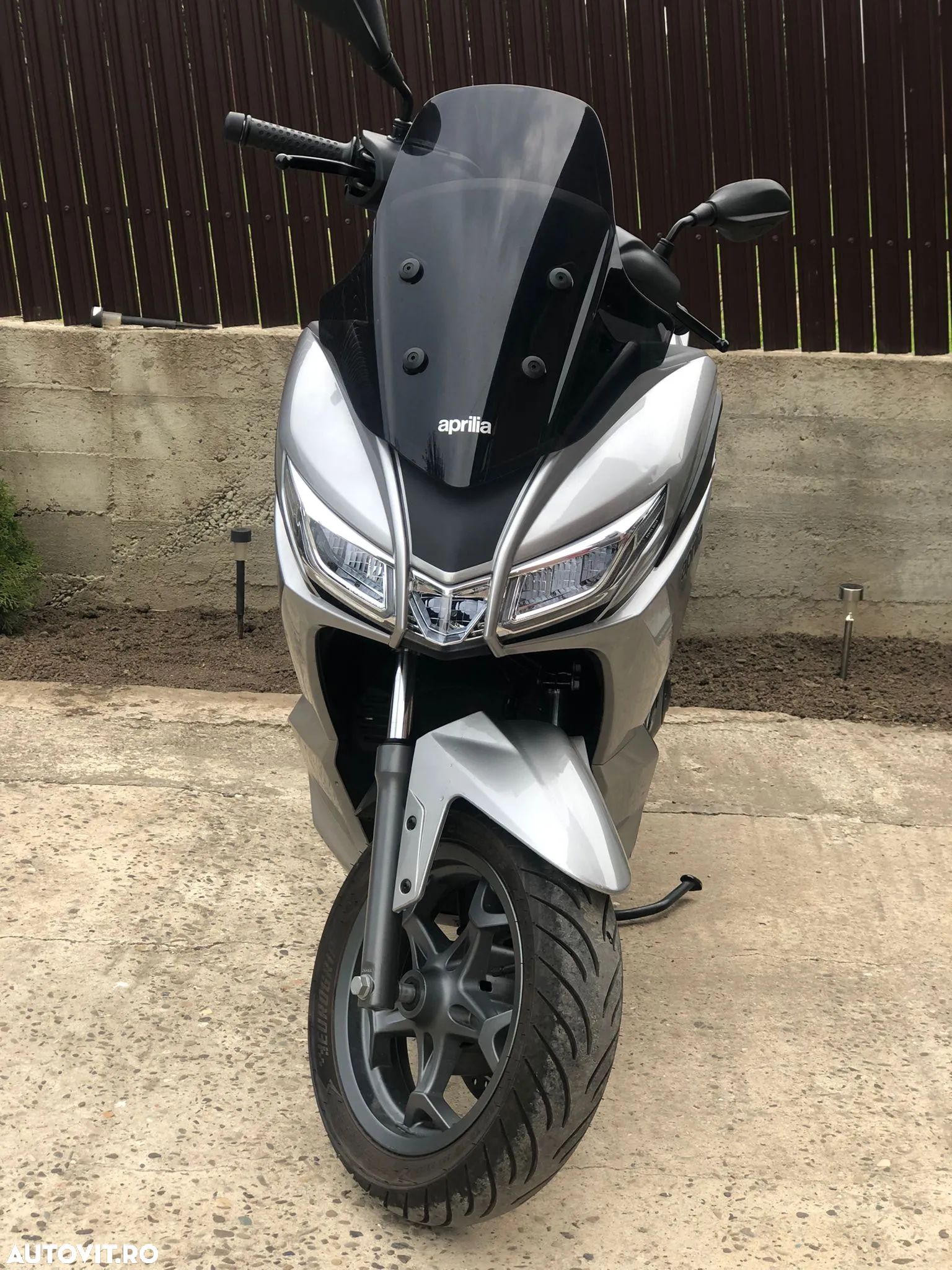 Aprilia SXR - 1