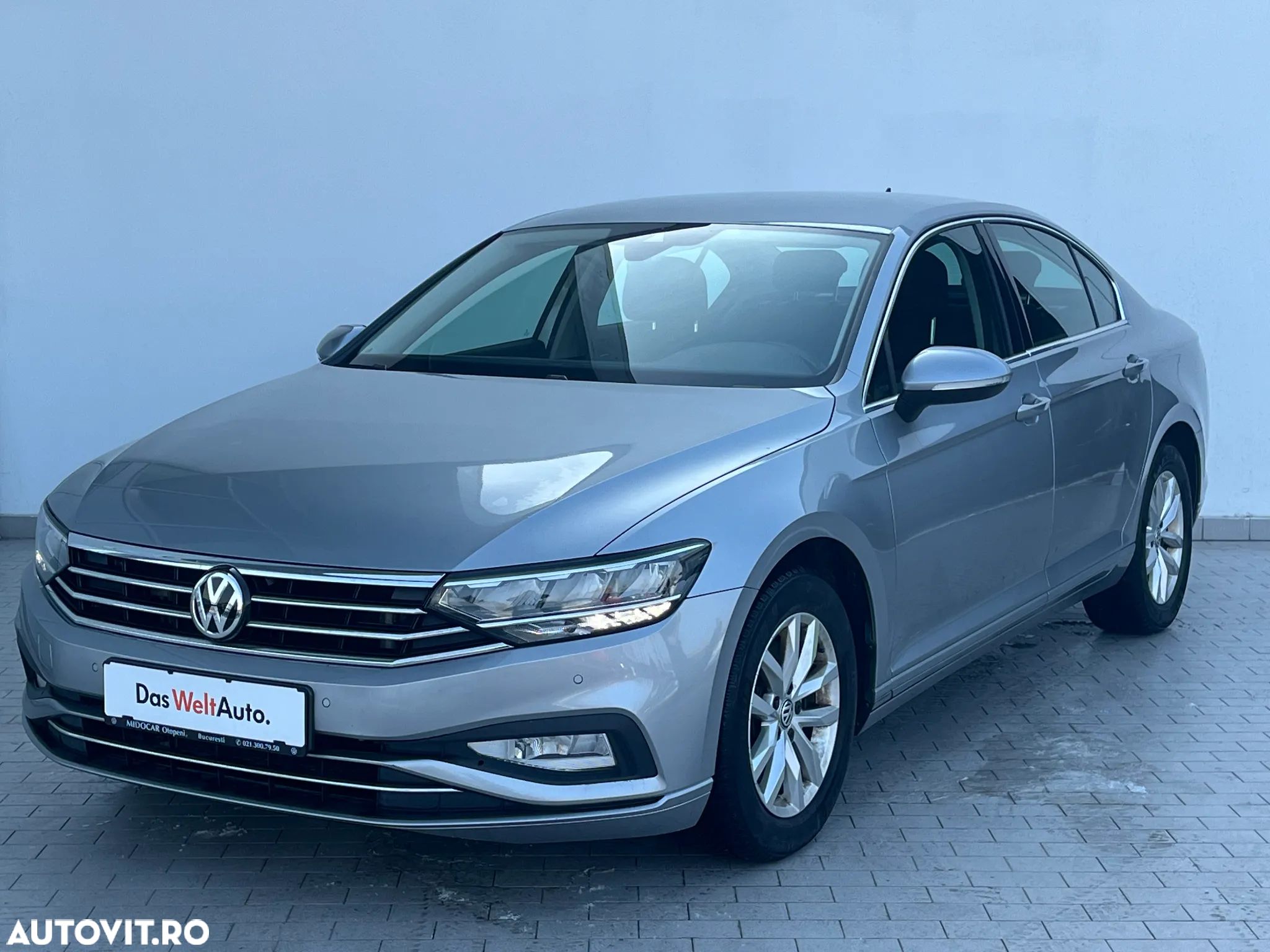 Volkswagen Passat 2.0 TDI DSG Comfortline - 1