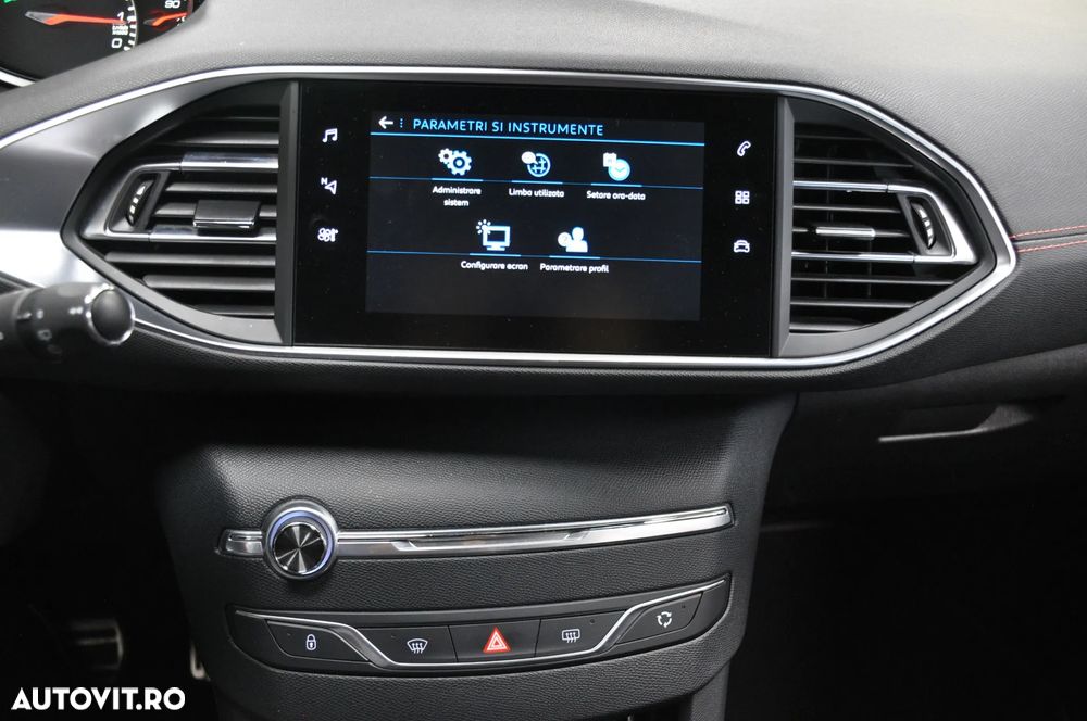 Peugeot 308 SW PureTech 130 GPF EAT8 Stop & Start GT - 21