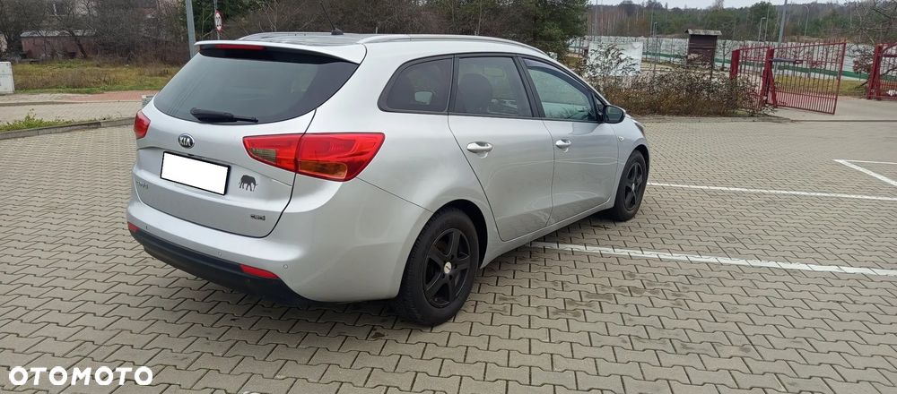 Kia Ceed 1.6 CRDi L - 19