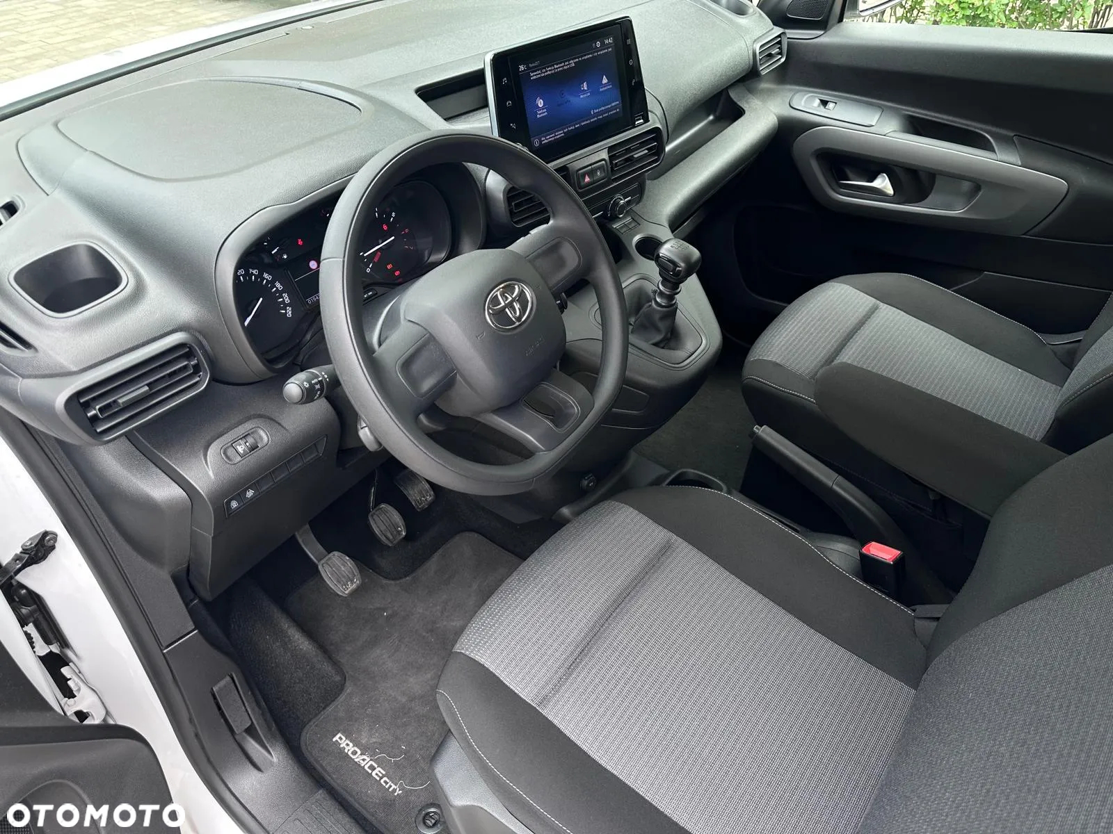 Toyota Proace City Verso Long 1.5 D-4D Business - 19