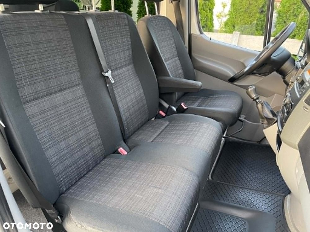 Mercedes-Benz Sprinter - 7