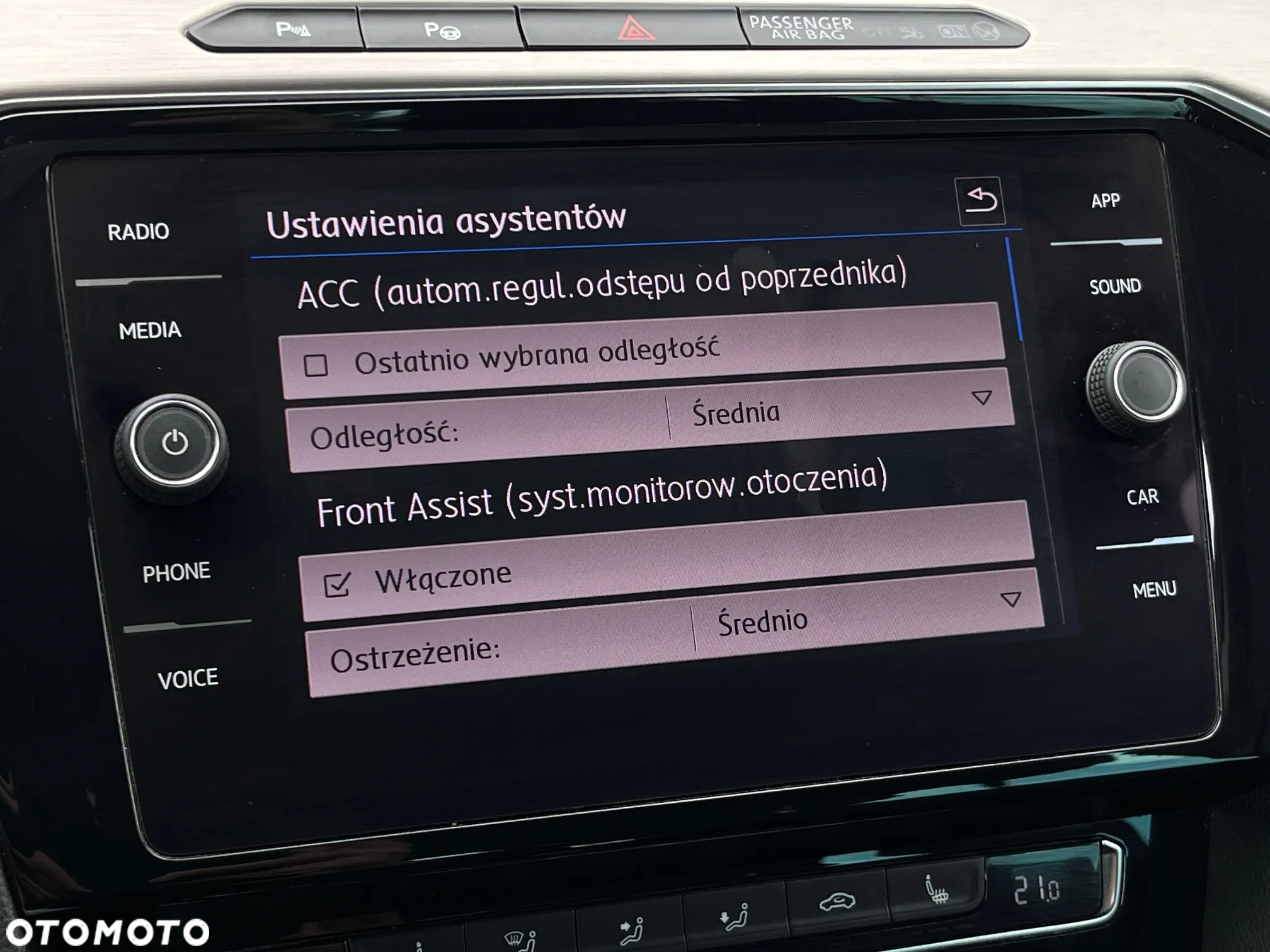 Volkswagen Passat 2.0 TDI Bi-Turbo BMT 4Mot Highline DSG - 30