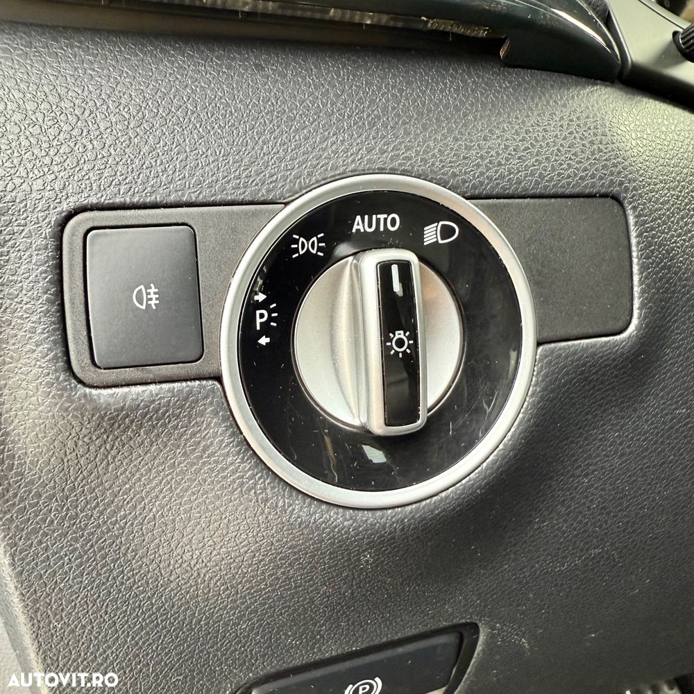 Mercedes-Benz B 200 - 10