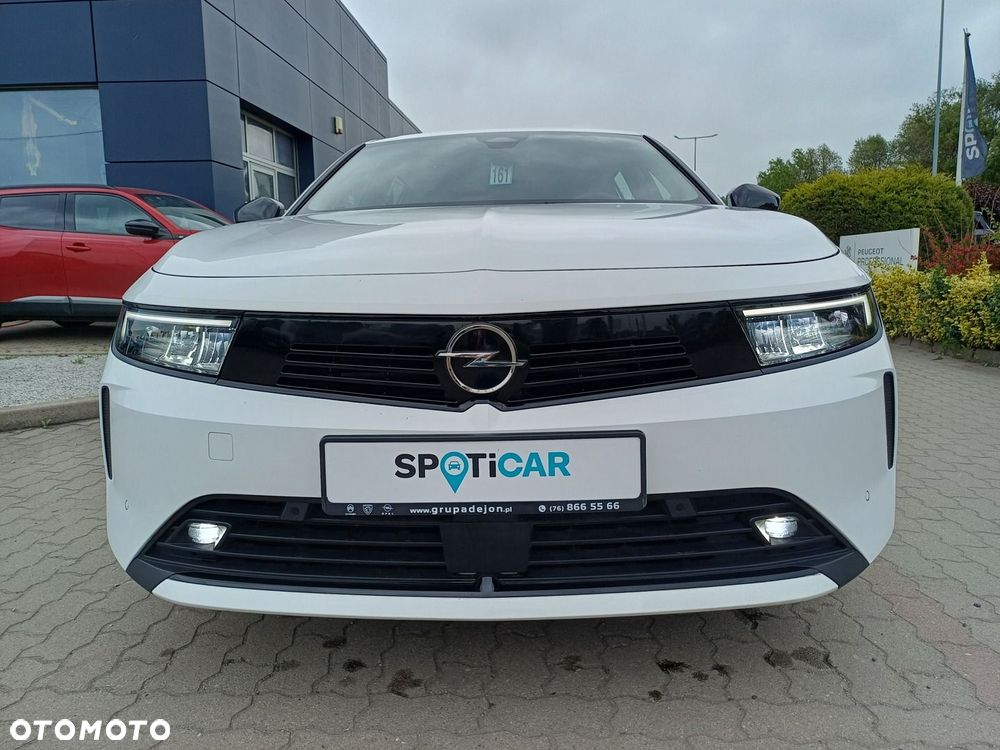 Opel Astra 1.2 T Edition S&S - 10