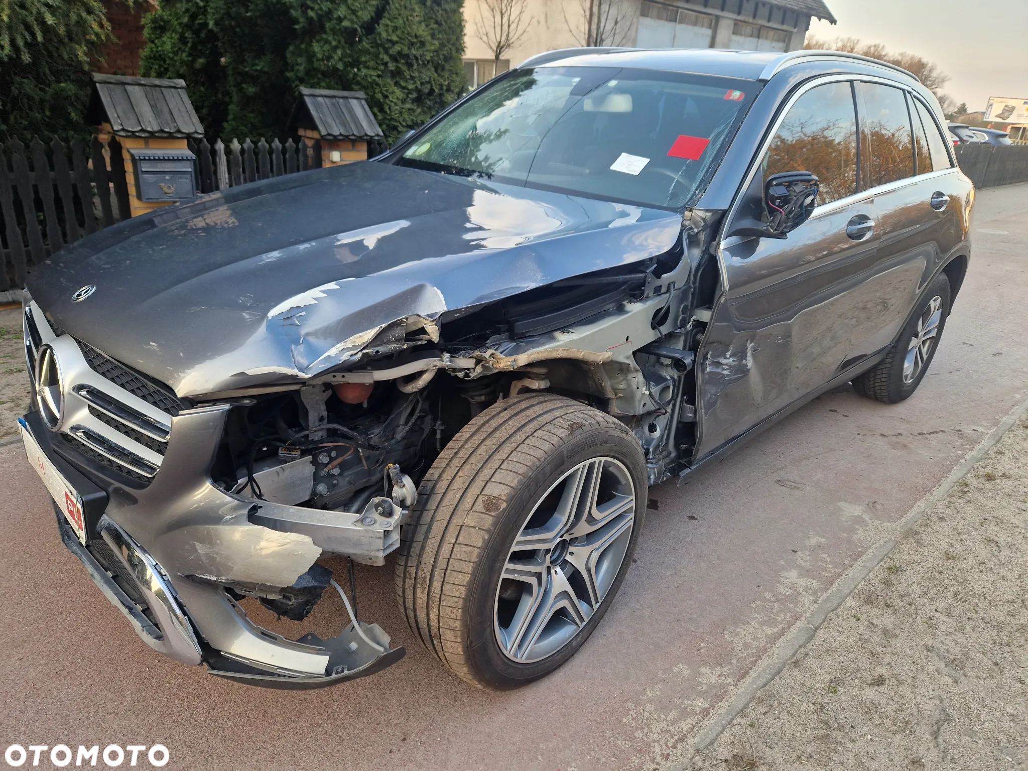 Mercedes-Benz GLC 220 d 4Matic 9G-TRONIC - 4