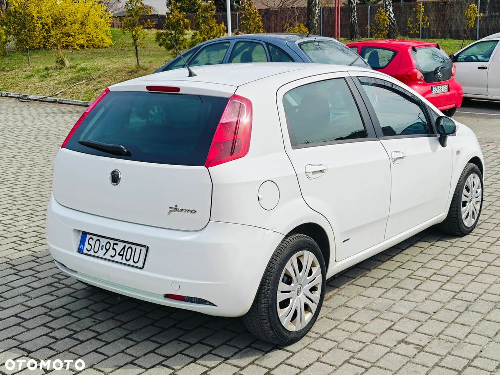 Fiat Grande Punto 1.4 8V Emotion - 13