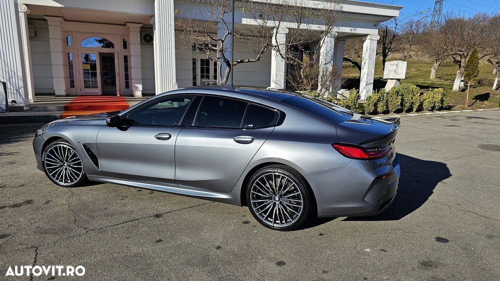 BMW Seria 8 - 26