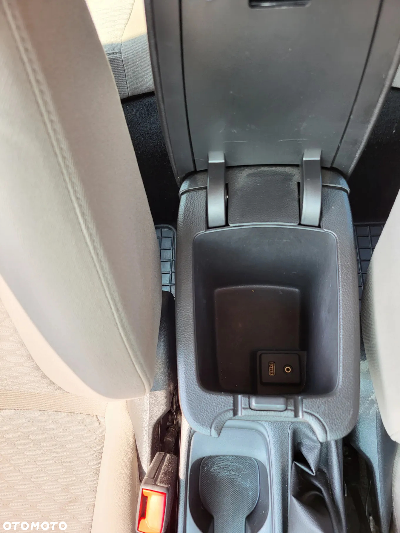 Opel Astra V 1.4 T Enjoy - 31