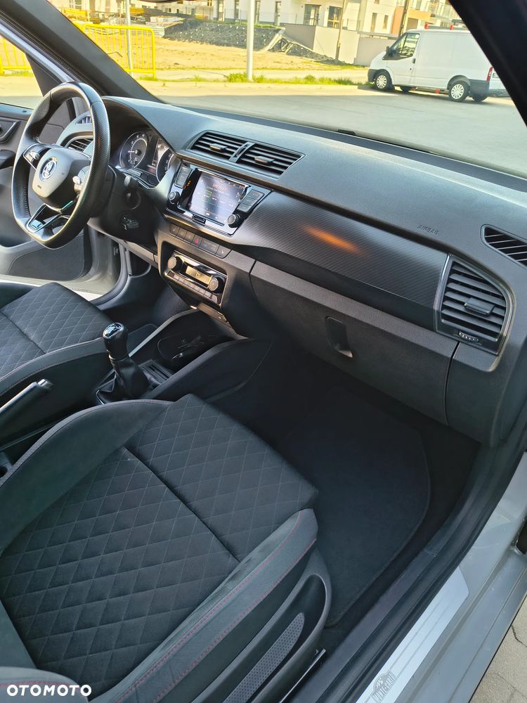 Skoda Fabia 1.0 TSI Monte Carlo - 22