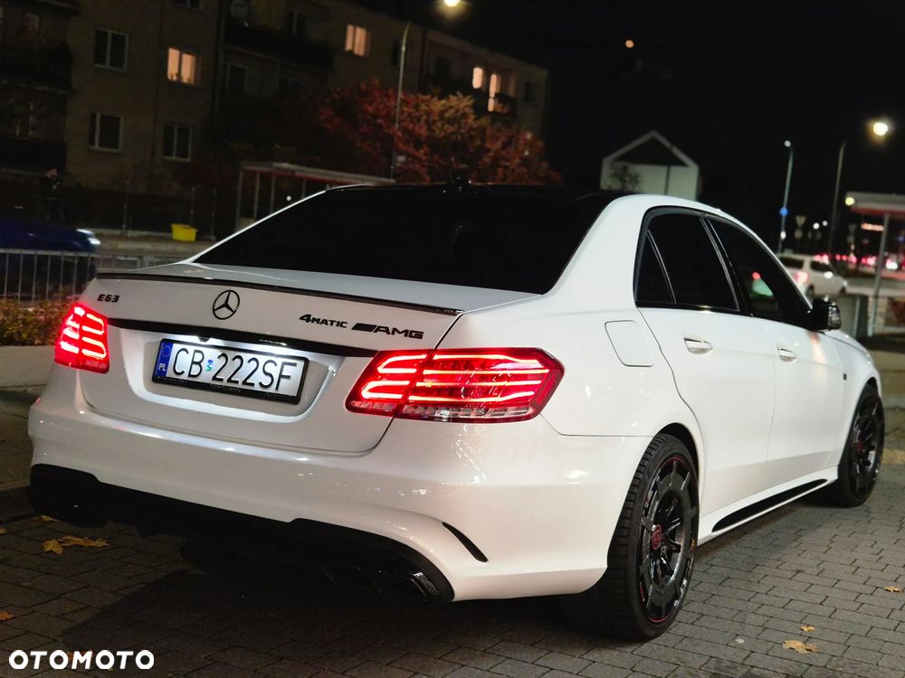 Mercedes-Benz Klasa E 400 4-Matic Avantgarde - 40