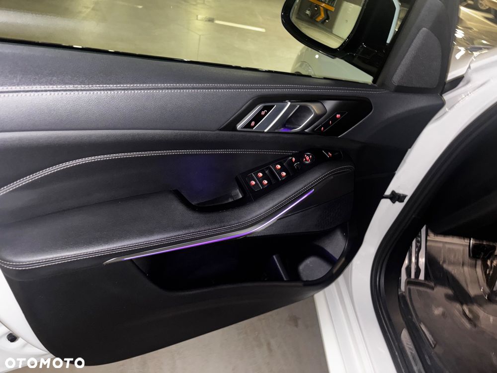 BMW X5 xDrive25d - 13