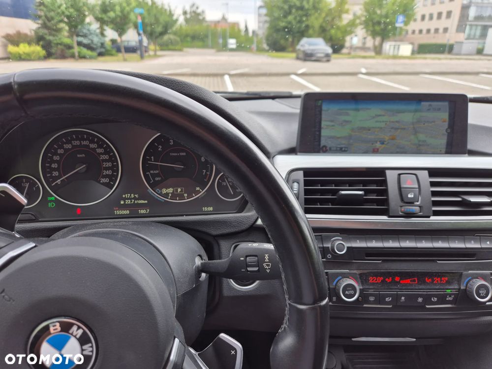 BMW Seria 3 335i xDrive Sport Line - 18