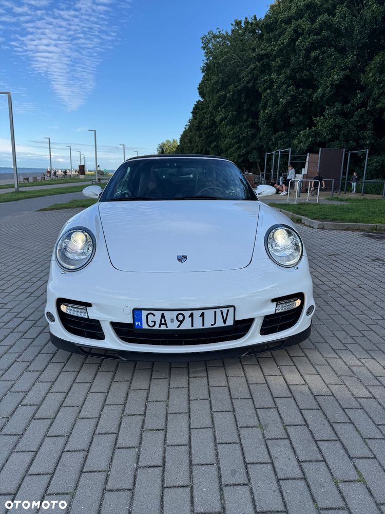 Porsche 911 - 16