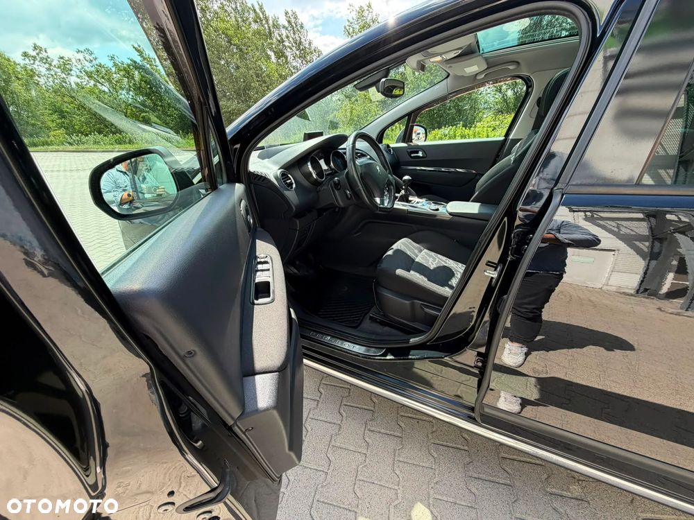 Peugeot 3008 1.6 HDi Premium - 15