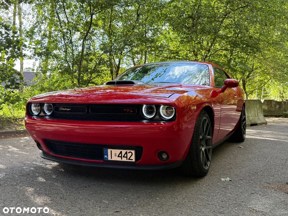 Dodge Challenger - 3