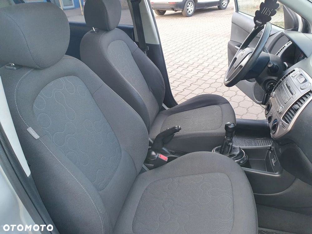 Hyundai i20 1.2 Edition Plus - 27