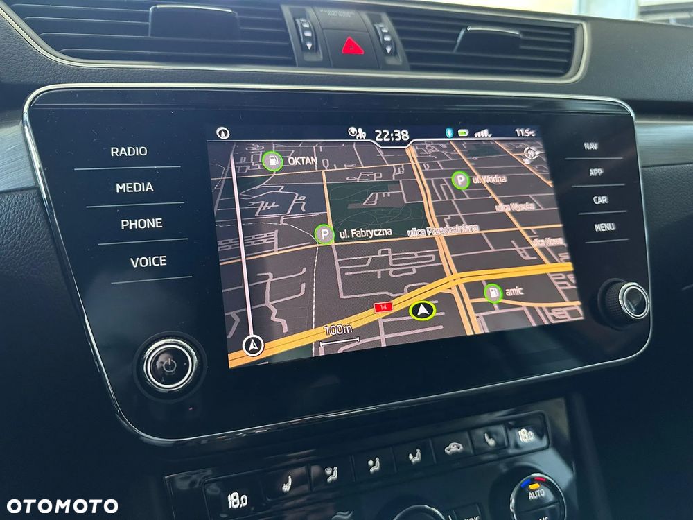 Skoda Superb 2.0 TDI SCR 4x4 Style DSG - 12
